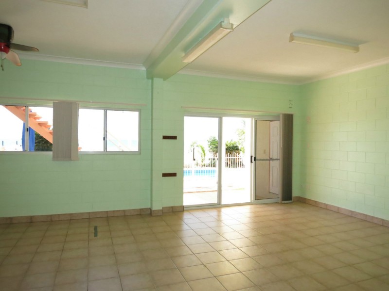 37 Marine Parade, Cardwell QLD 4849