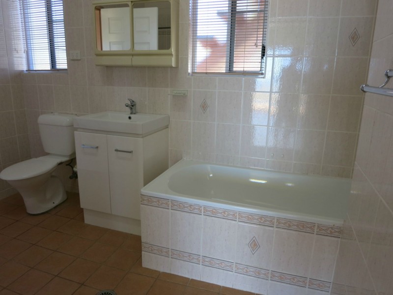 37 Marine Parade, Cardwell QLD 4849