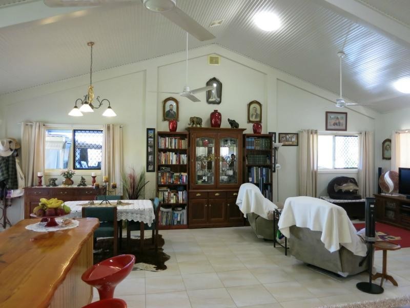 7 Feist Close, Cardwell QLD 4849