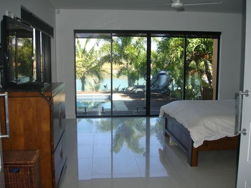 18 Royal Palm Avenue, Cardwell QLD 4849