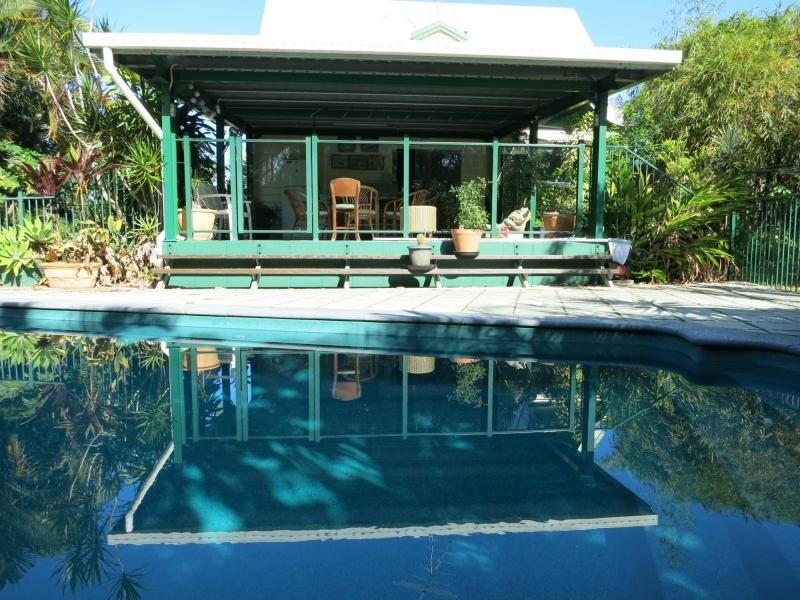 4 Albert Street, Cardwell QLD 4849