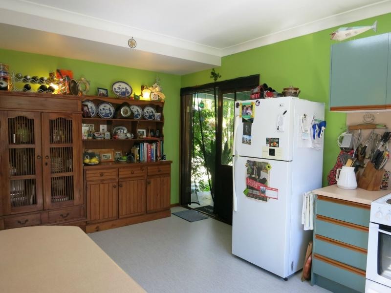 4 Albert Street, Cardwell QLD 4849