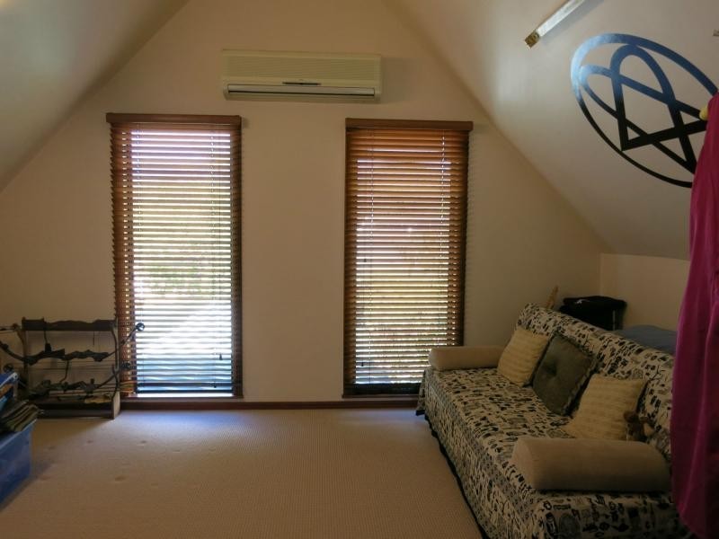 4 Albert Street, Cardwell QLD 4849