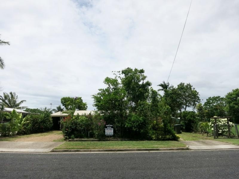 10 Ferguson Street, Cardwell QLD 4849