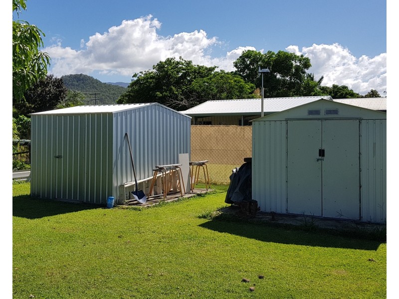 13 Winter Street, Cardwell QLD 4849