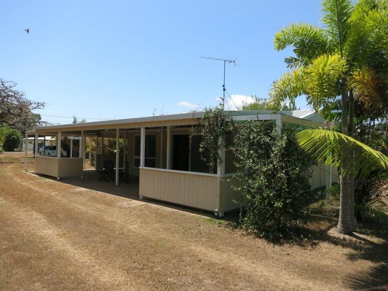 29 Panos Street, Cardwell QLD 4849