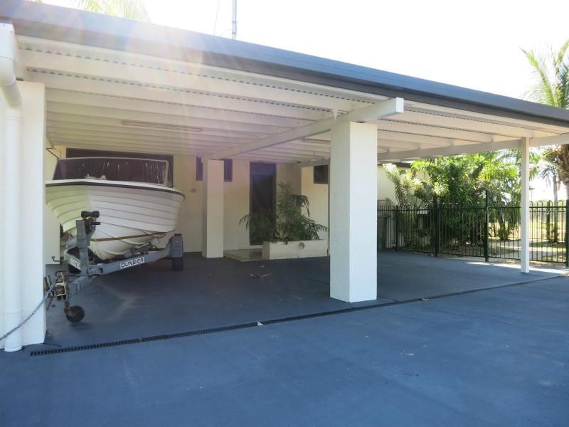 26 Poinciana Boulevard, Cardwell QLD 4849