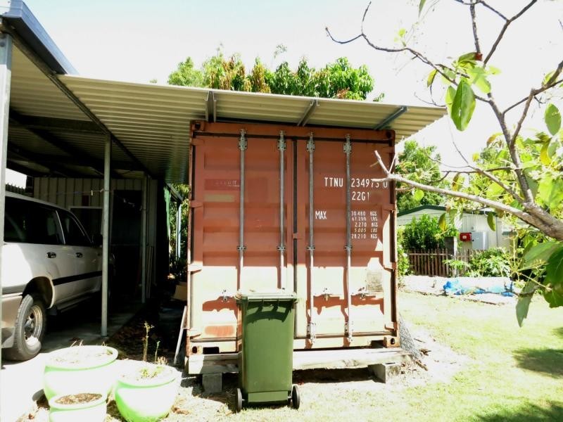 28 Melaleuca Drive, Tully Heads QLD 4854