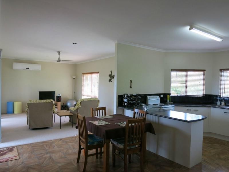 2 White Street, Cardwell QLD 4849