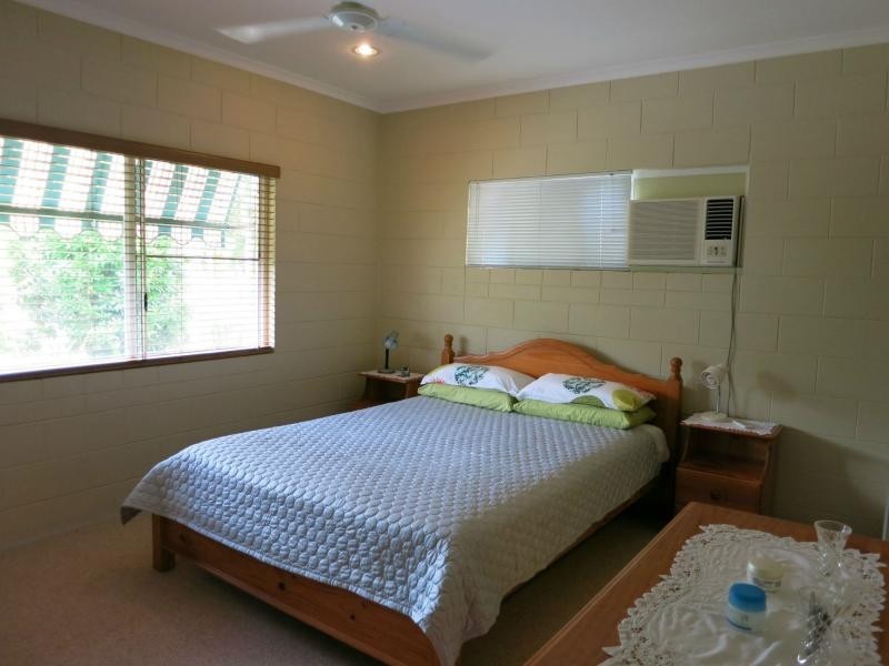2 White Street, Cardwell QLD 4849