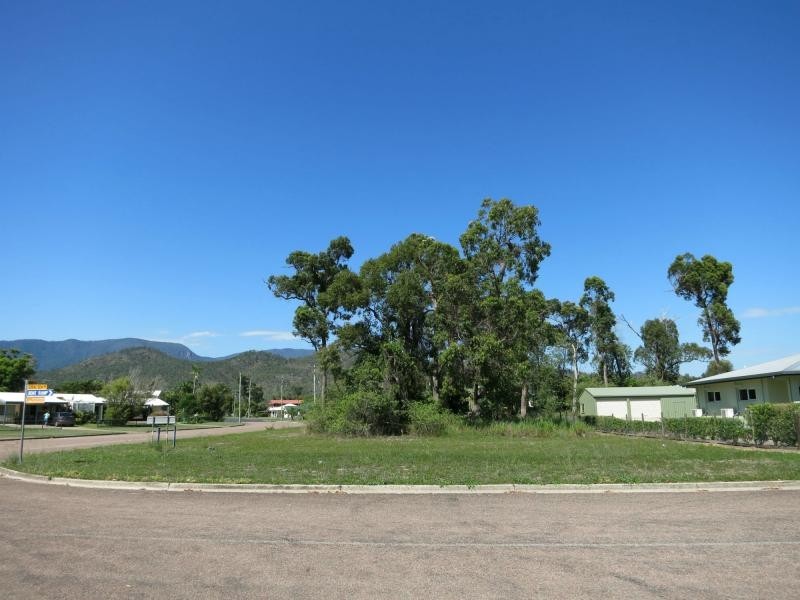 1 Coral Sea Drive, Cardwell QLD 4849
