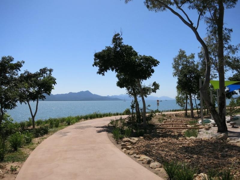 1 Coral Sea Drive, Cardwell QLD 4849