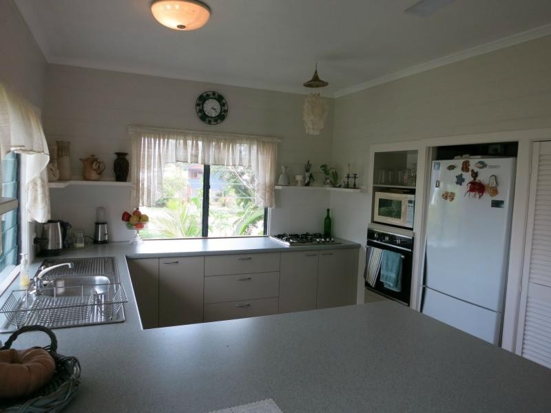 6 Jamieson Street, Cardwell QLD 4849