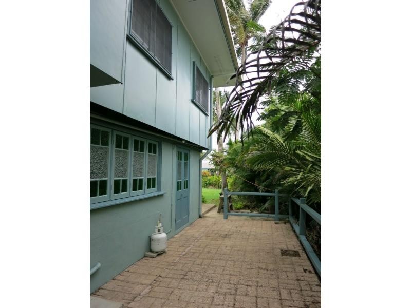 6 Jamieson Street, Cardwell QLD 4849