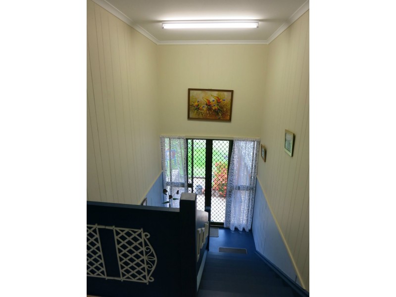 18 Landsdown Street, Cardwell QLD 4849