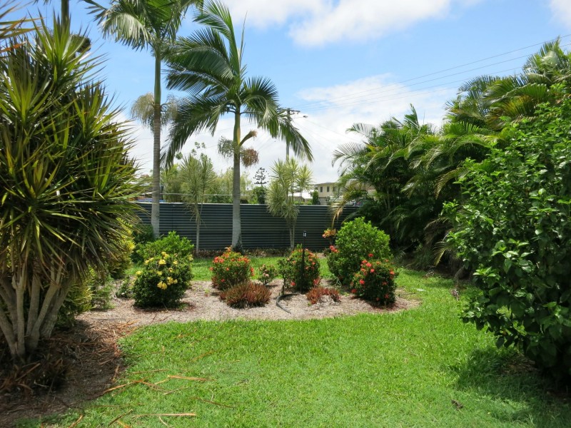 18 Landsdown Street, Cardwell QLD 4849