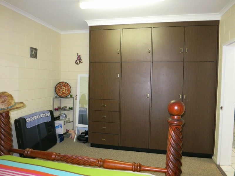 18 Landsdown Street, Cardwell QLD 4849