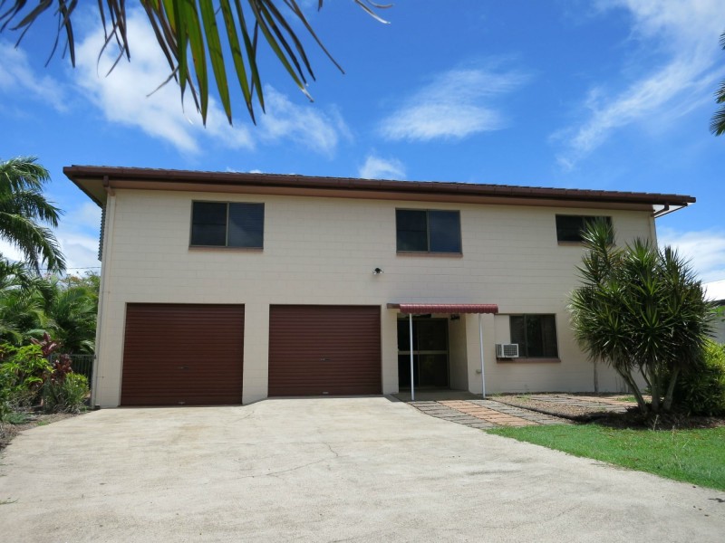 18 Landsdown Street, Cardwell QLD 4849