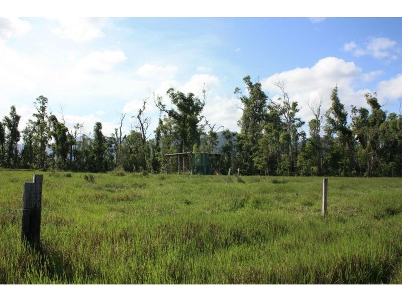 85 Hamilton Road, Carruchan QLD 4816