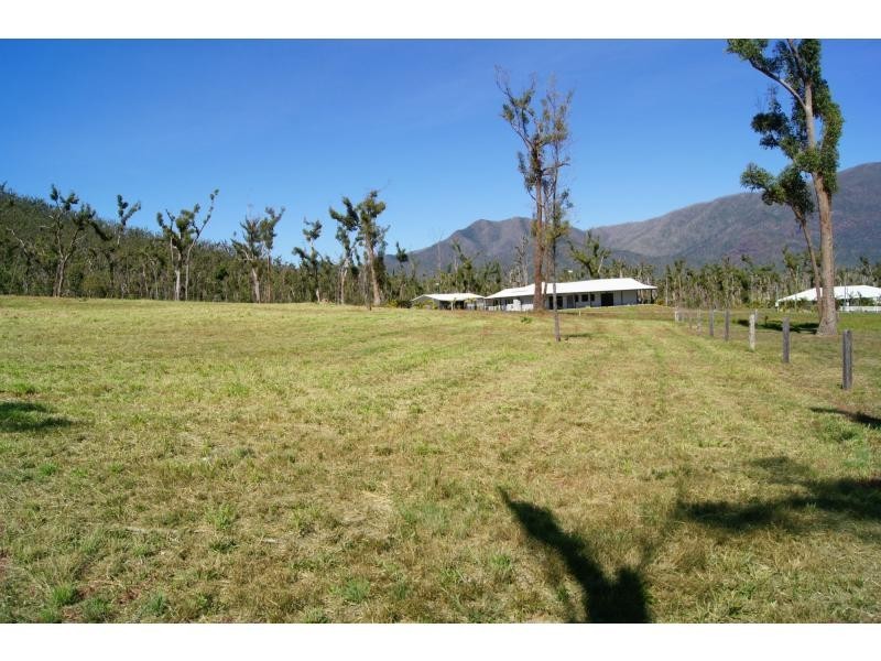 L33 Mahogany Road, Ellerbeck QLD 4816