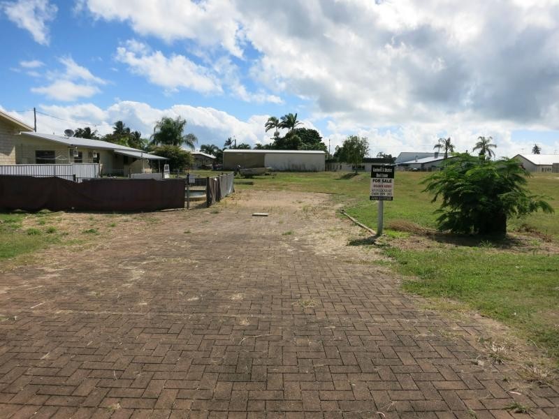 L519, 178 Bowen Street, Cardwell QLD 4849