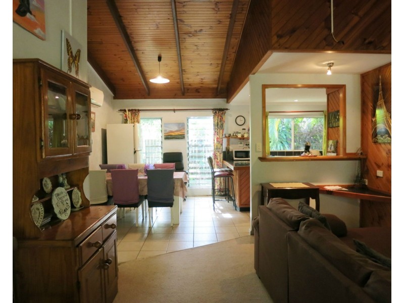 42 Gregory Street, Cardwell QLD 4849