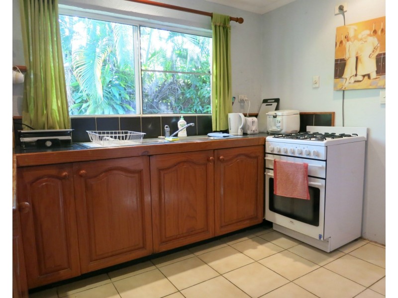 42 Gregory Street, Cardwell QLD 4849
