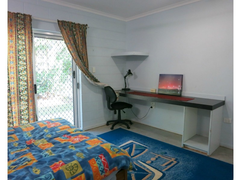 42 Gregory Street, Cardwell QLD 4849