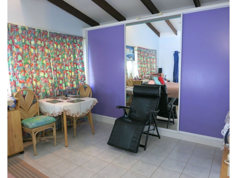42 Gregory Street, Cardwell QLD 4849