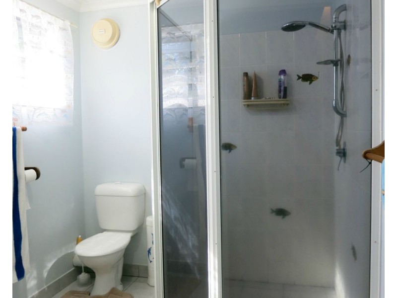 42 Gregory Street, Cardwell QLD 4849