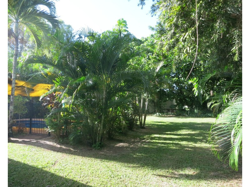 42 Gregory Street, Cardwell QLD 4849