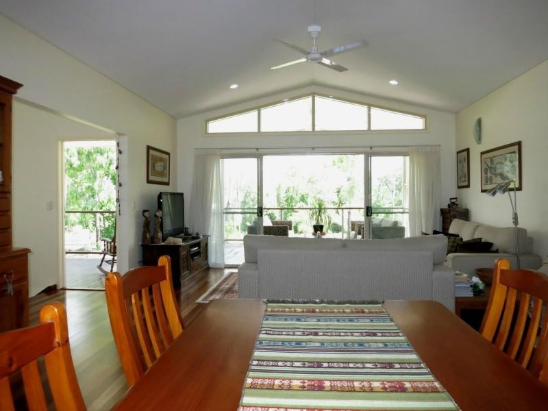 22 Bowen Street, Cardwell QLD 4849