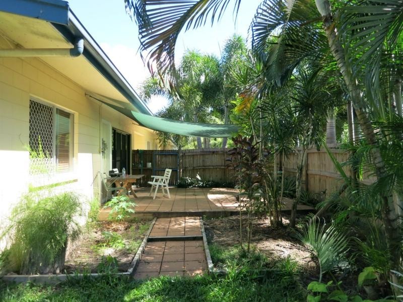 14 Raleigh Street, Cardwell QLD 4849