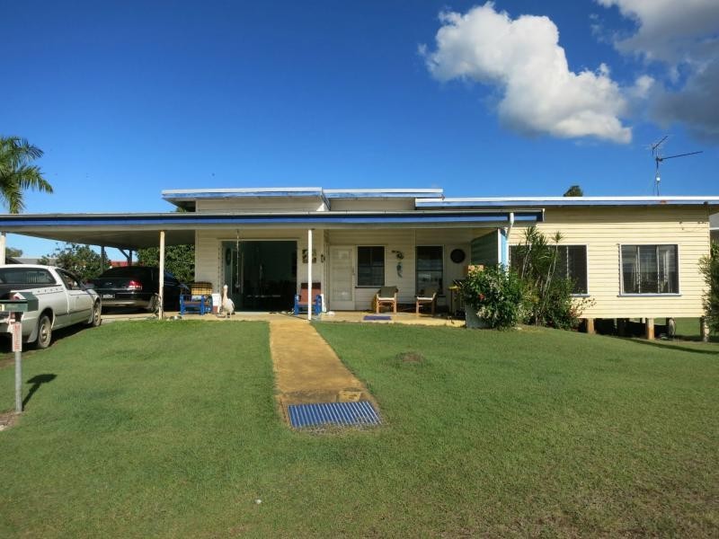 1 Dalrymple Street, Cardwell QLD 4849
