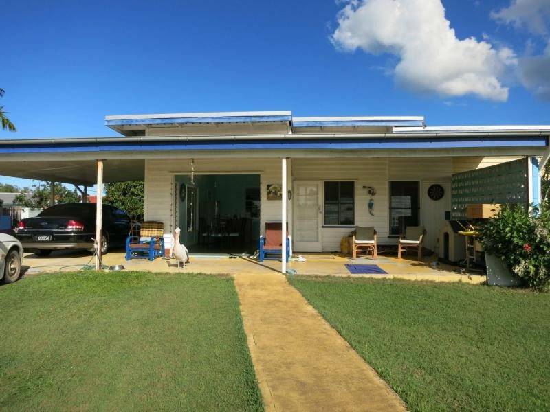 1 Dalrymple Street, Cardwell QLD 4849