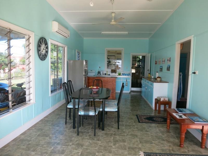 1 Dalrymple Street, Cardwell QLD 4849