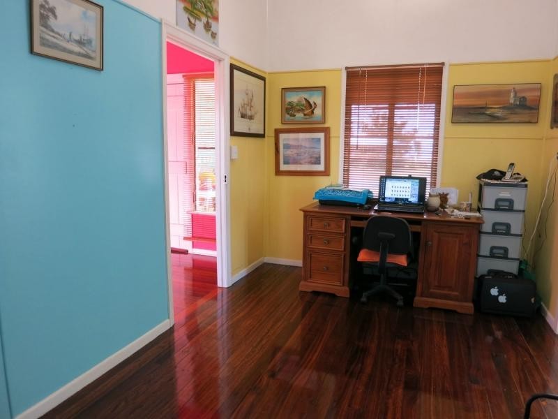 1 Dalrymple Street, Cardwell QLD 4849