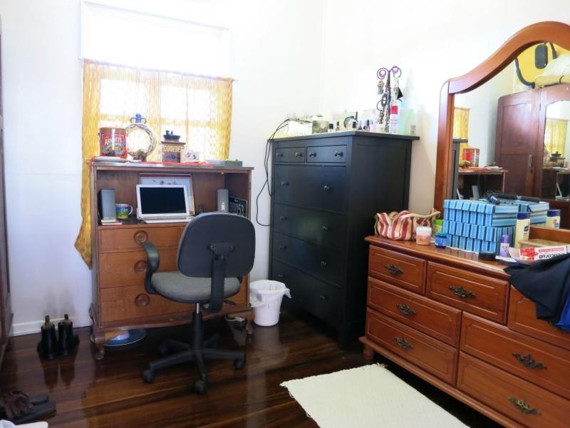 1 Dalrymple Street, Cardwell QLD 4849
