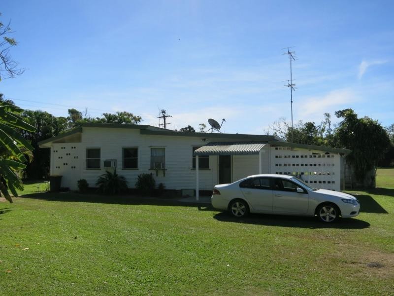 57162 Bruce Highway, Bilyana QLD 4854