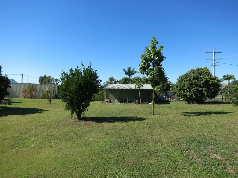 33 Panos Street, Cardwell QLD 4849
