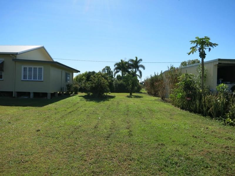 33 Panos Street, Cardwell QLD 4849