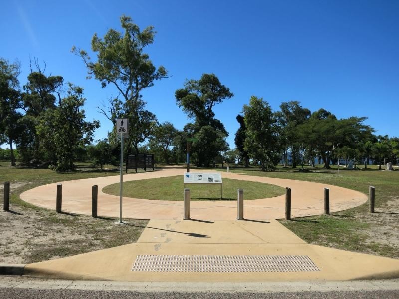 1 Edmondson Close, Cardwell QLD 4849