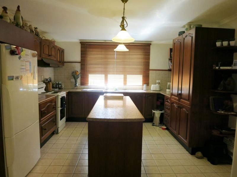 207 Victoria Street, Cardwell QLD 4849