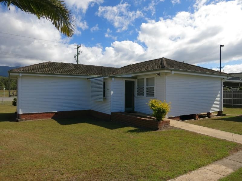194 Victoria Street, Cardwell QLD 4849