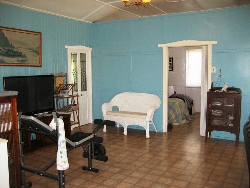 70 Bowen Street, Cardwell QLD 4849