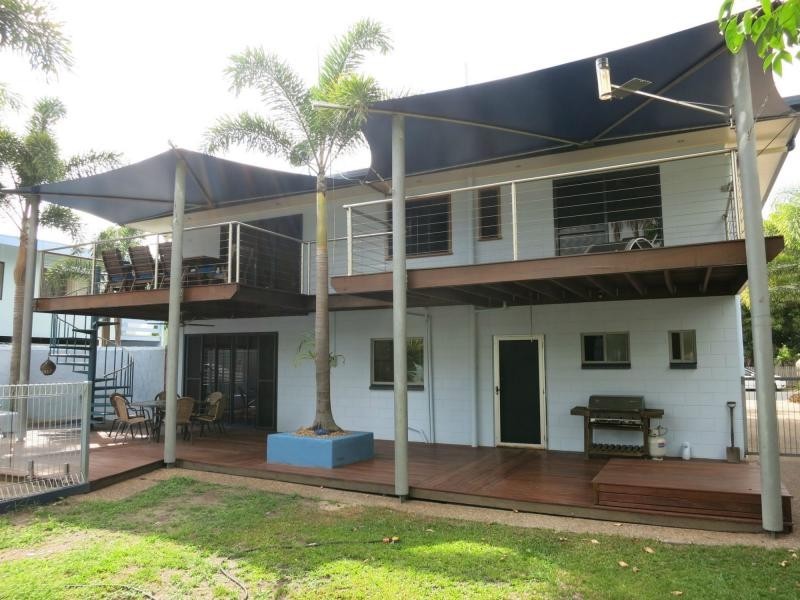 4 Raleigh Street, Cardwell QLD 4849