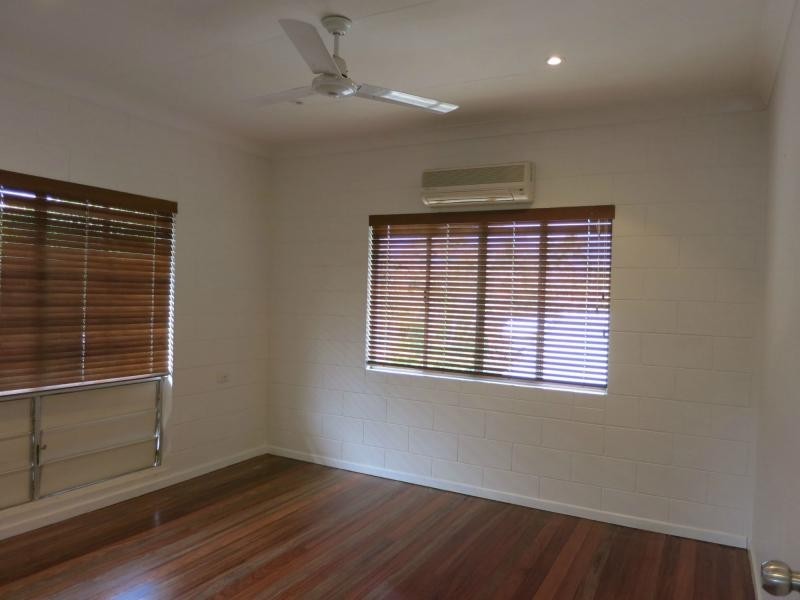 4 Raleigh Street, Cardwell QLD 4849