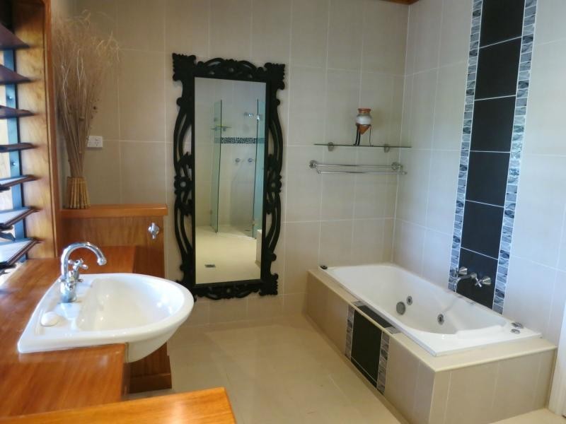 4 Raleigh Street, Cardwell QLD 4849