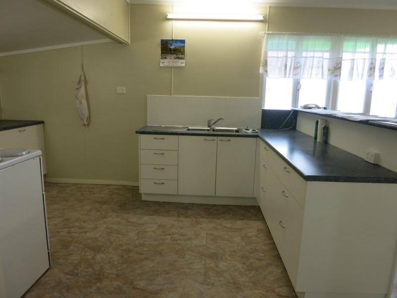 25 Panos Street, Cardwell QLD 4849