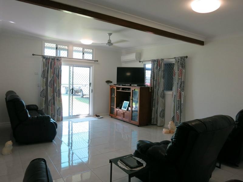 83 Roma Street, Cardwell QLD 4849